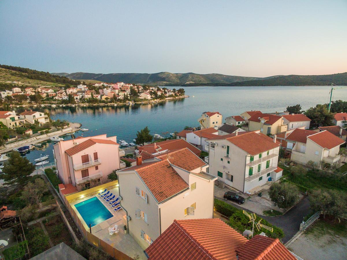 Apartments Pralija Žaborić Exterior foto